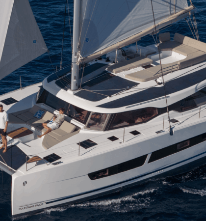Catamarán Fountaine Pajot FP 44 exterior