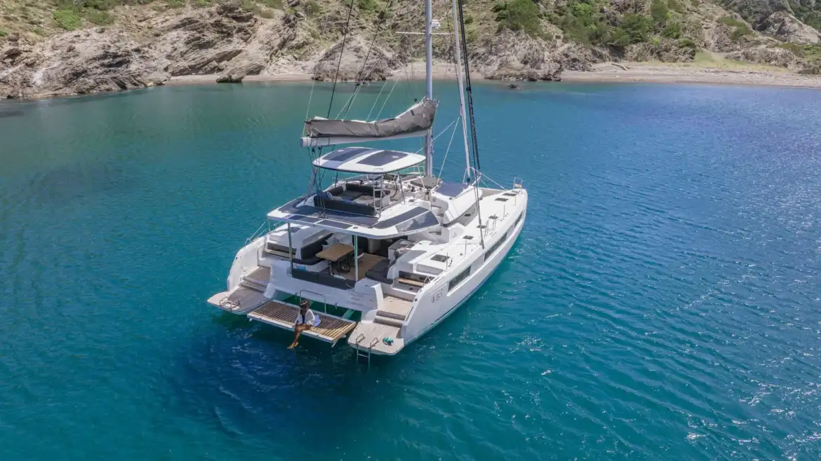 Lagoon 51