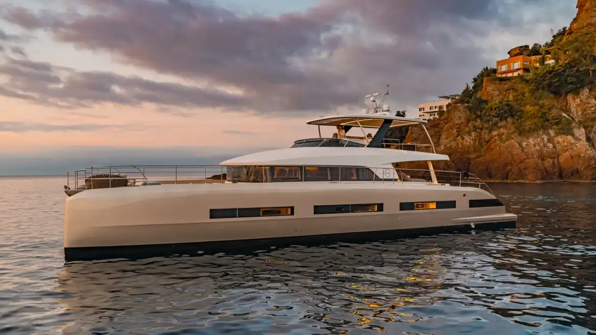 Lagoon Seventy 8