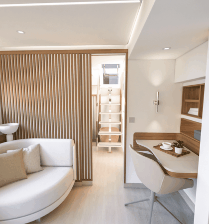 FPY70S_22 Camarote principal del Fountaine Pajot FPY70S con baño privado