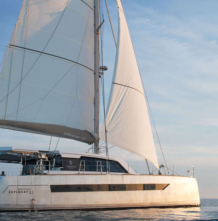 Alquiler García Explocat 52