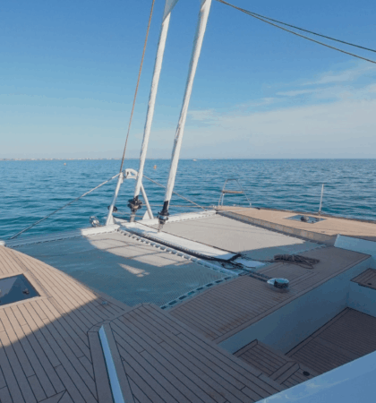 GE_10 cockpit y zona de ocio Garcia Explocat 52