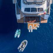 Fountaine Pajot Thíra 80 en el Palma International Boat Show
