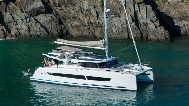 Fountaine Pajot 48